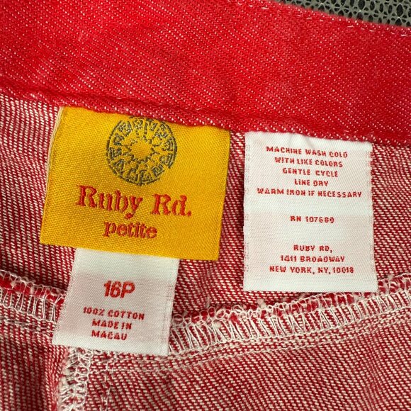 Ruby Rd. Petite Womens Size 16P Red Denim Capri Pants Mid-Rise Stretch Casual - Picture 3 of 9